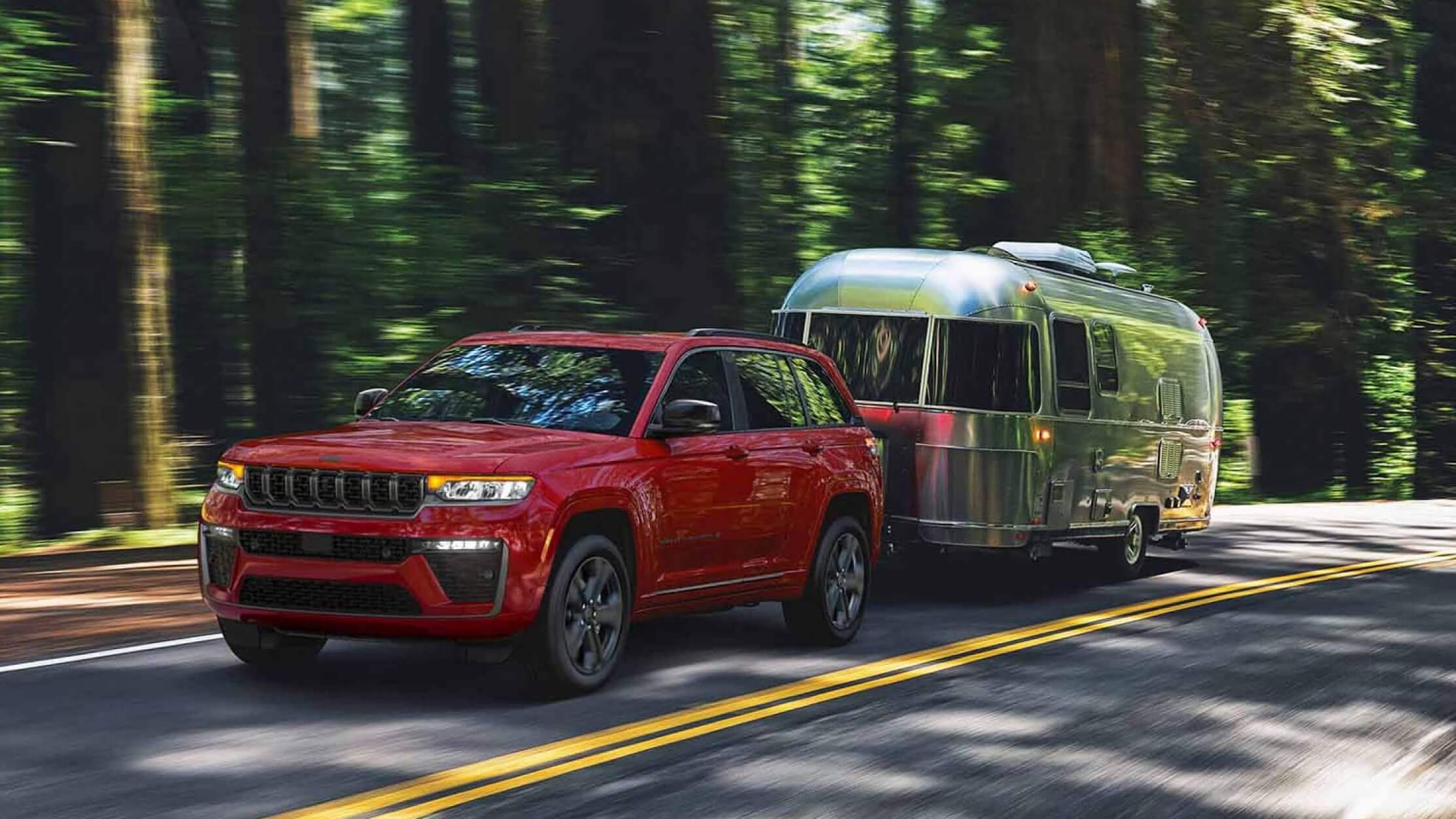 Jeep Grand Cherokee in Red Hot