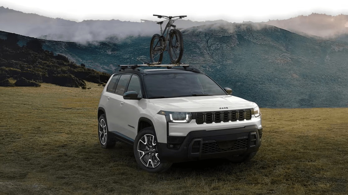 Jeep Cherokee in Bright White