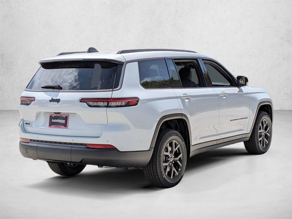 New 2026 Jeep Grand Cherokee L Laredo Altitude SUV