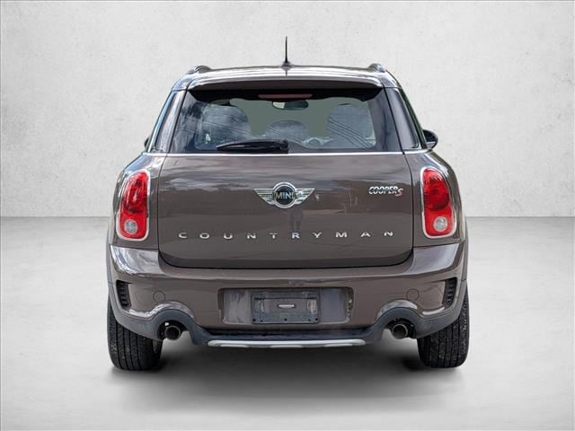 2015 MINI Countryman Cooper S photo 6