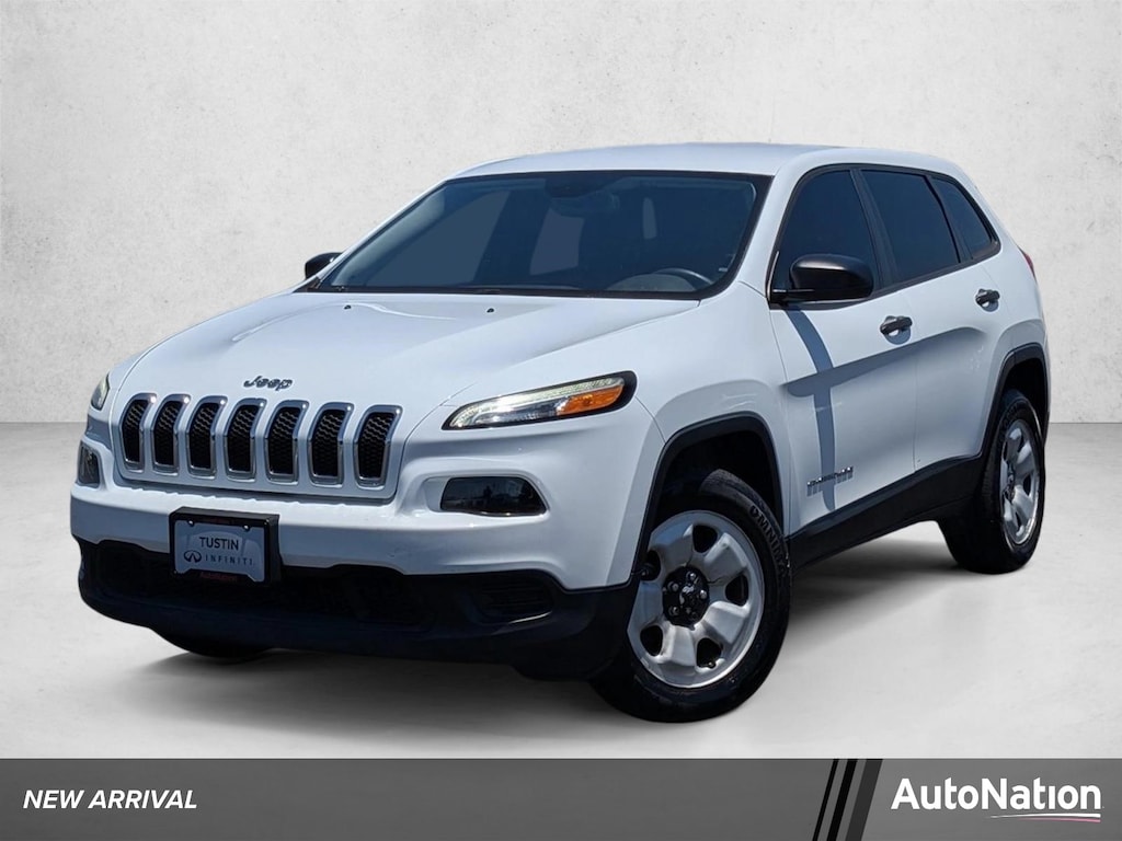 Used 2016 Jeep Cherokee Sport SUV