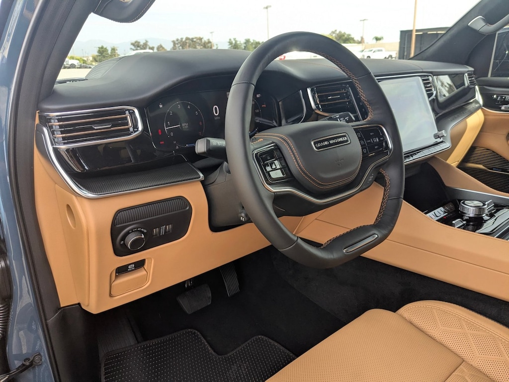 New 2026 Jeep Grand Wagoneer L Summit Reserve SUV