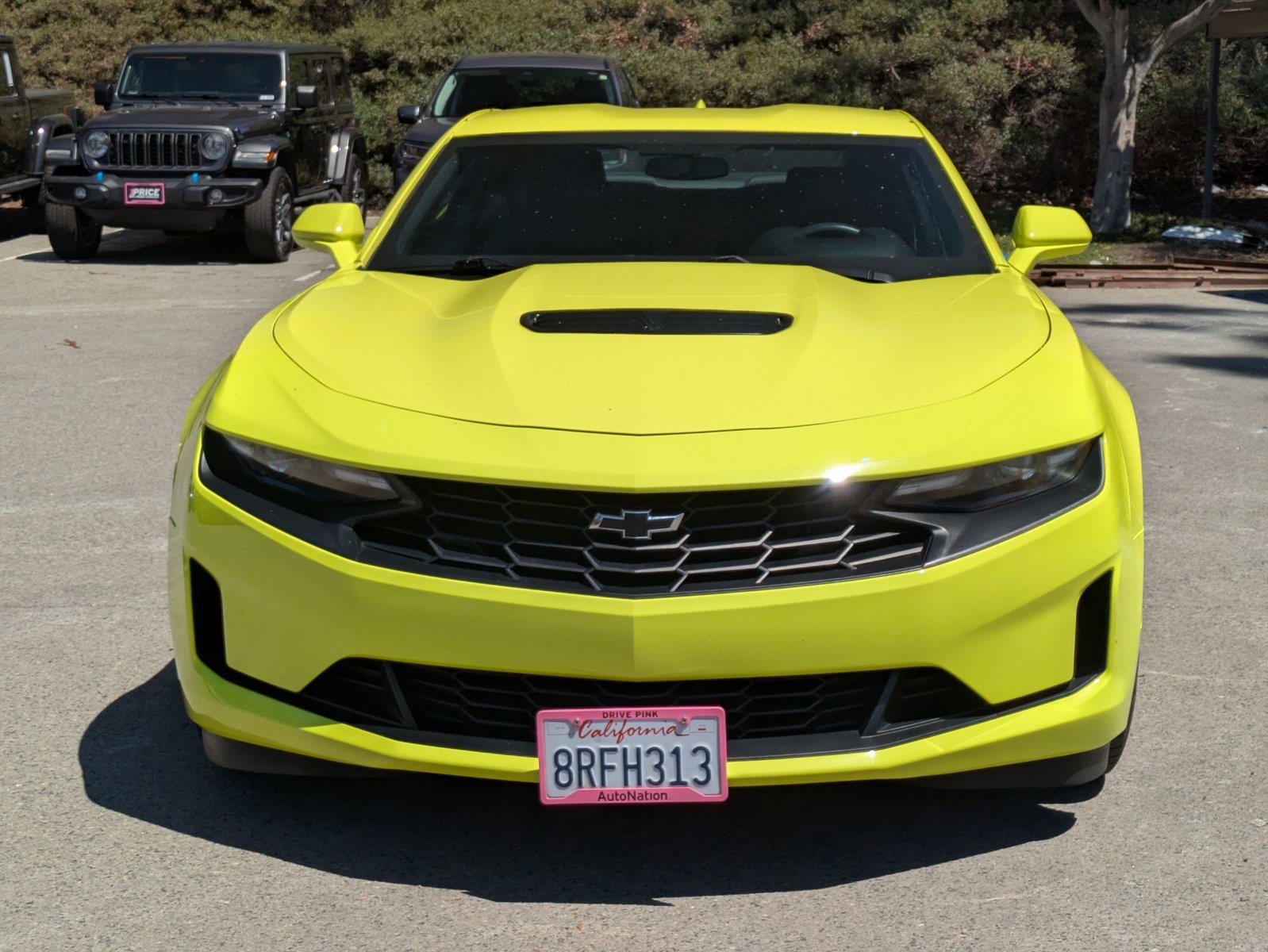 2020 Chevrolet Camaro LT1 photo 2