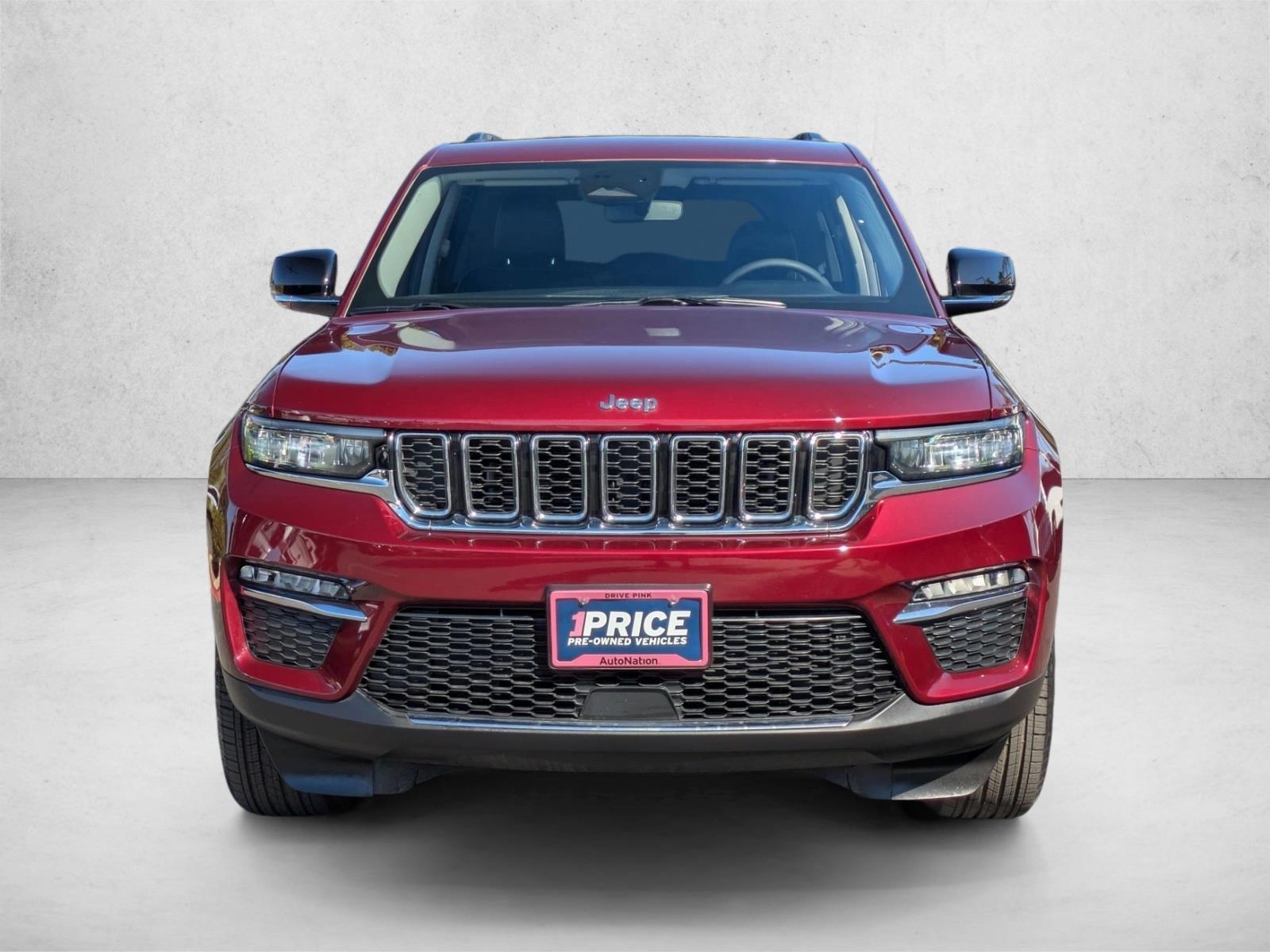 2024 Jeep Grand Cherokee Limited photo 2