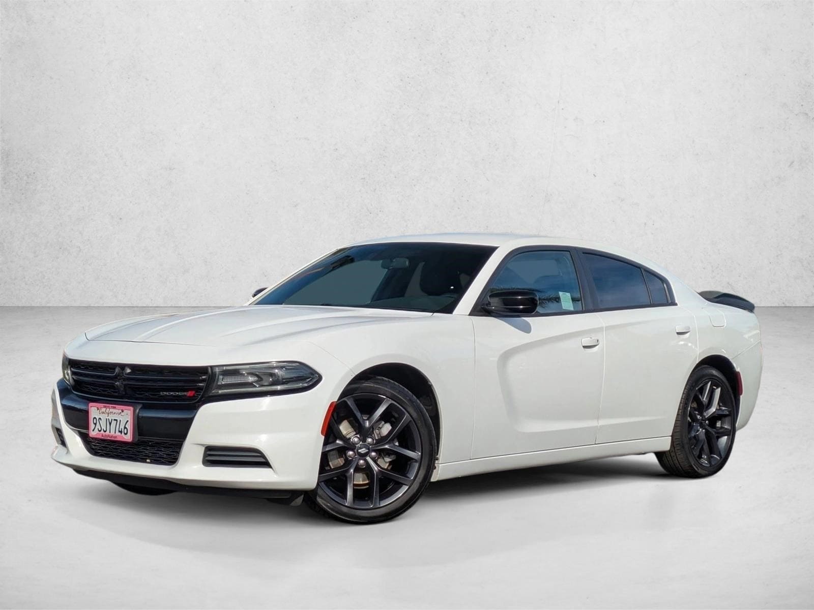 2019 Dodge Charger SXT's photo