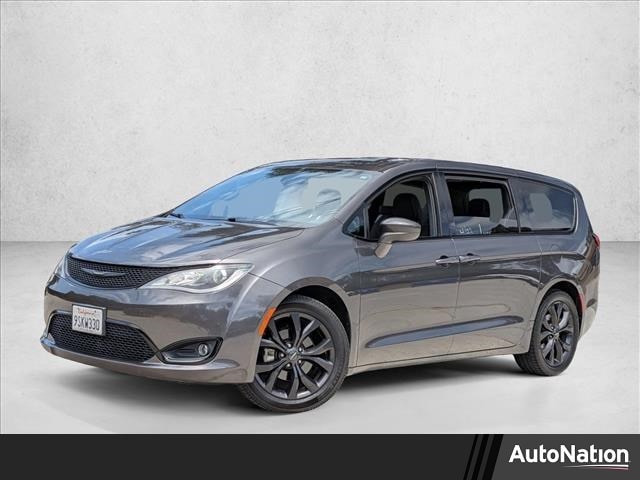 2019 Chrysler Pacifica Touring Plus