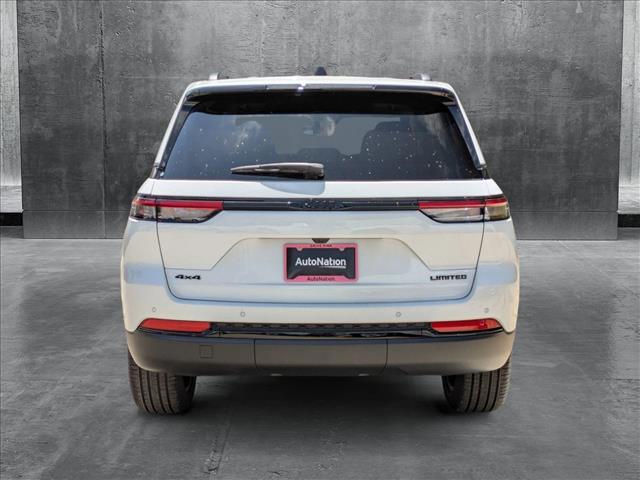 2025 Jeep Grand Cherokee Limited photo 2
