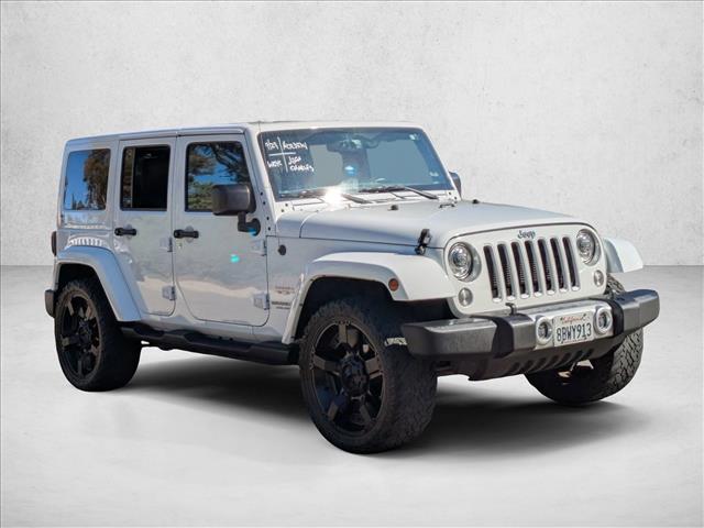 2017 Jeep Wrangler Unlimited Sahara photo 3