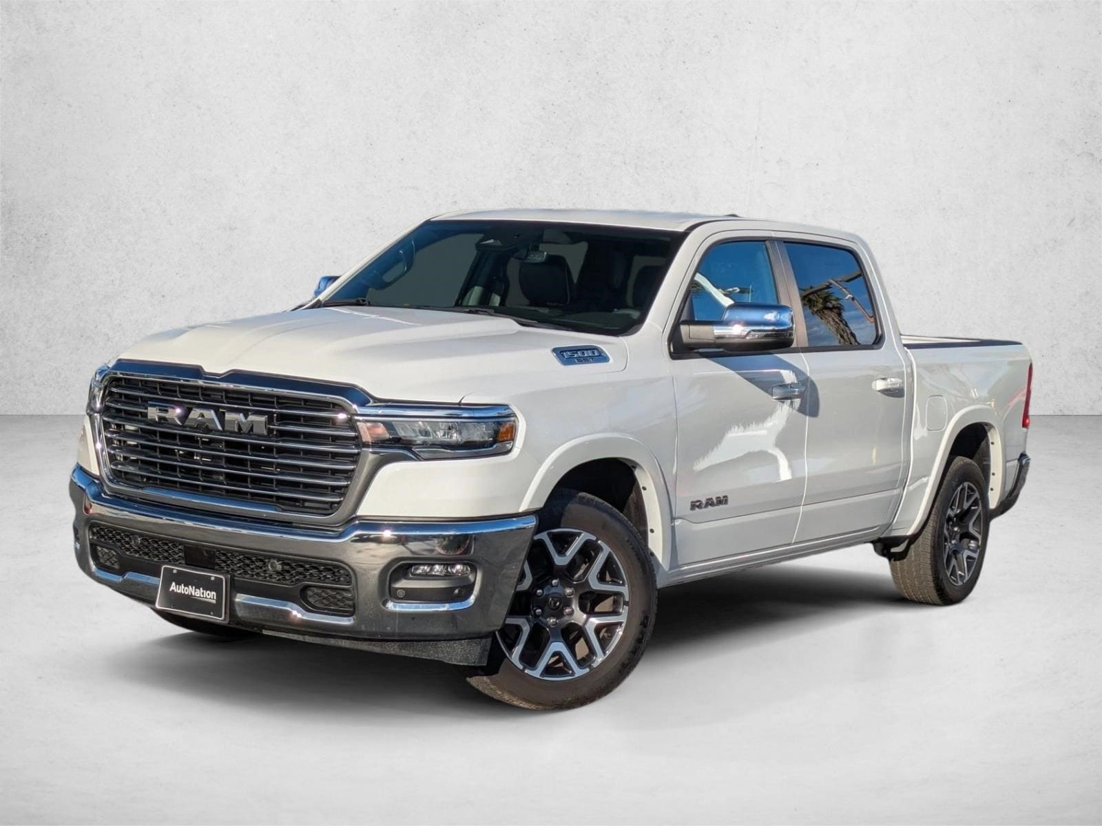 2025 RAM Ram 1500 Pickup Laramie's photo