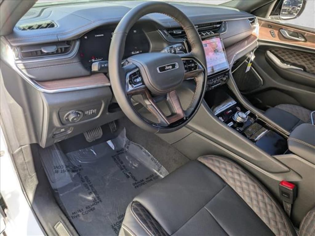 New 2025 Jeep Grand Cherokee Summit SUV