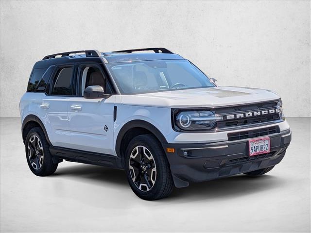 2022 Ford Bronco Sport Outer Banks photo 3