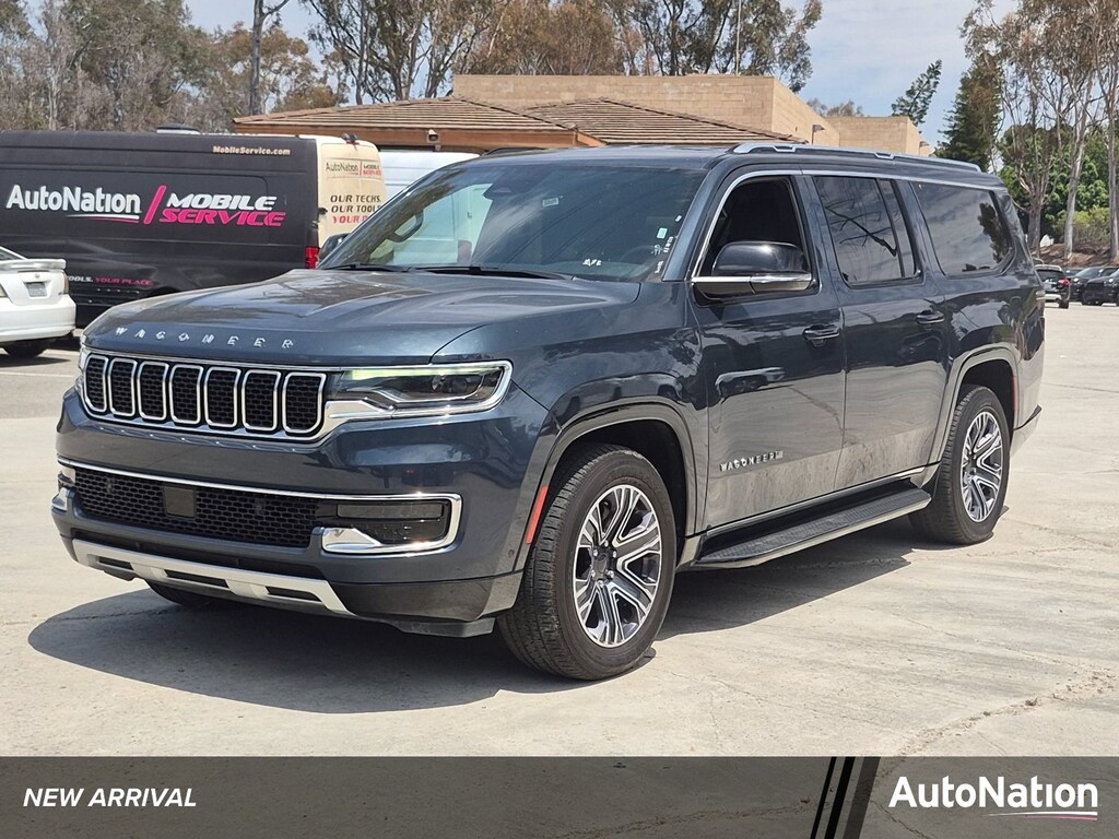 Used 2024 Jeep Wagoneer L Series II SUV