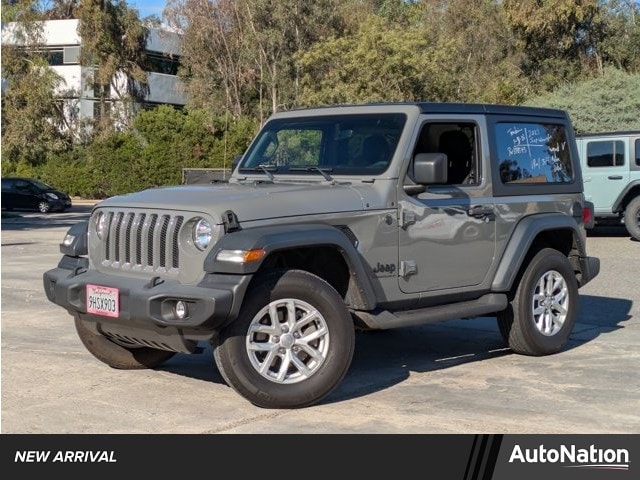 2023 Jeep Wrangler 2-Door Sport S's photo