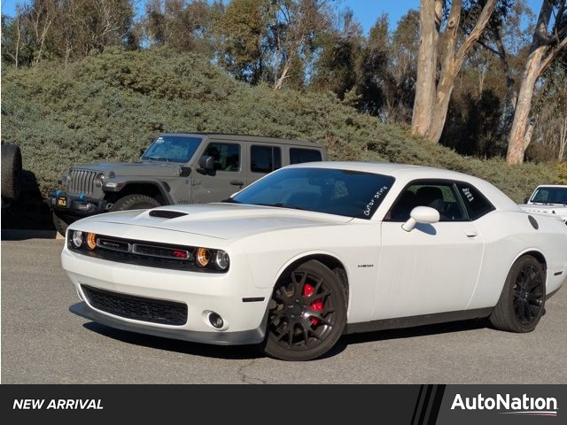 2020 Dodge Challenger R/T's photo