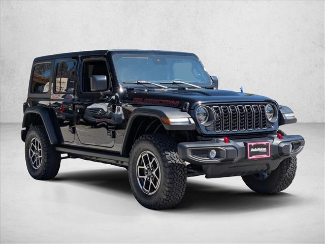 2024 Jeep Wrangler Rubicon photo 3