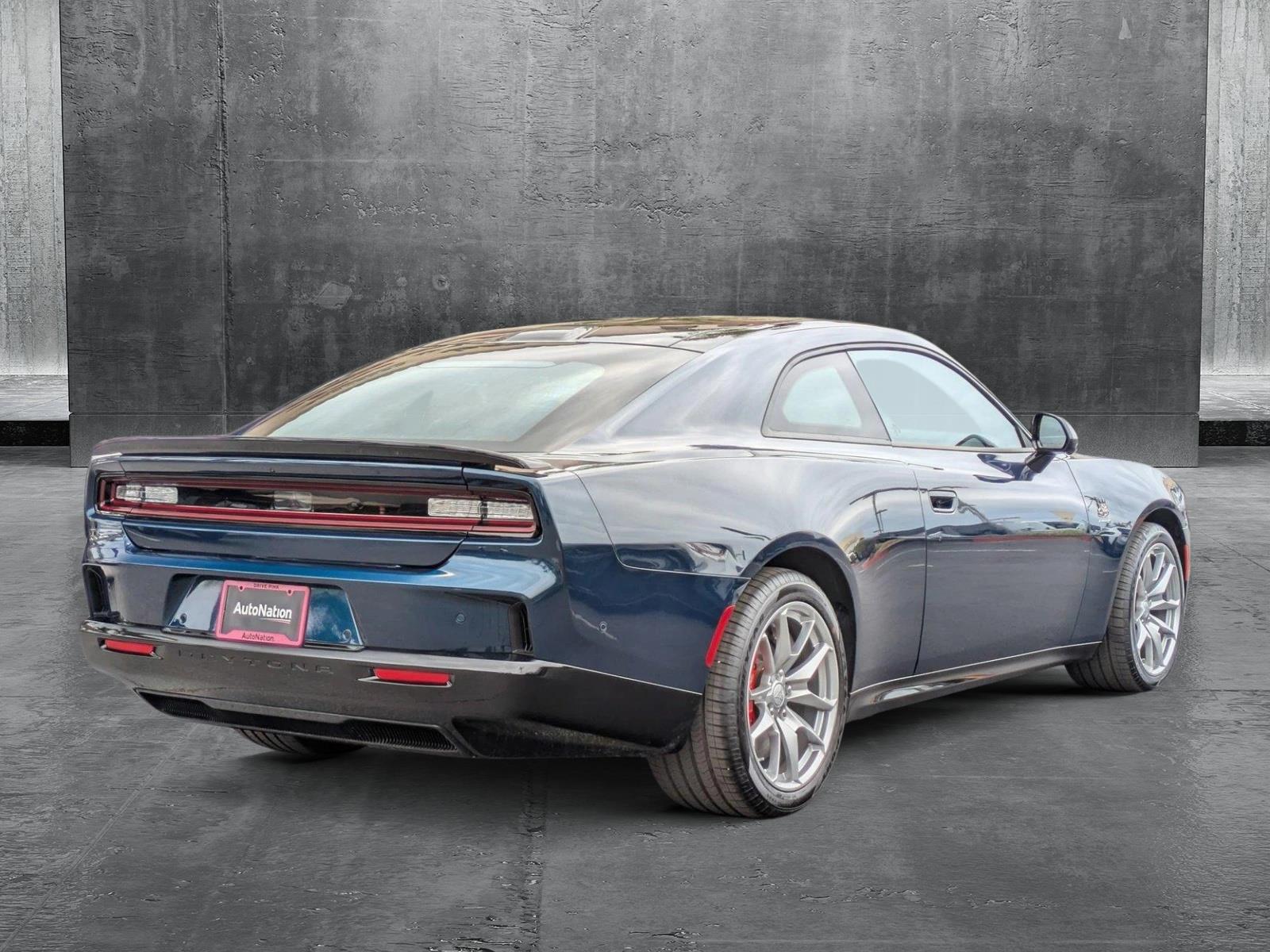 2024 Dodge Charger Daytona Scat Pack photo 2