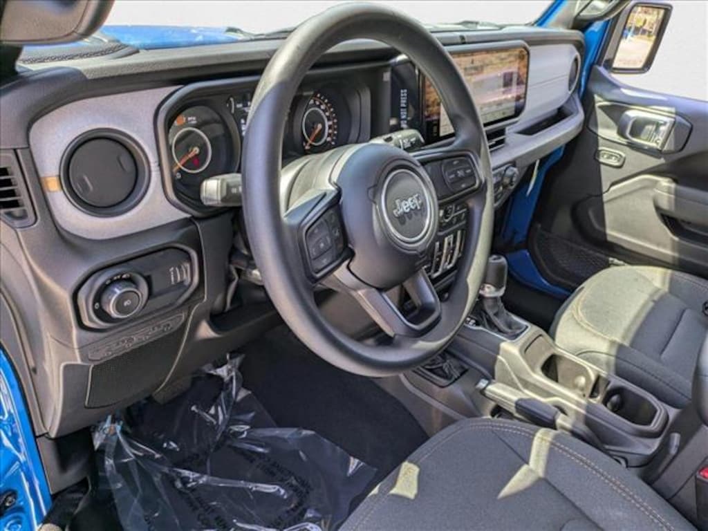 New 2025 Jeep Wrangler Sport SUV