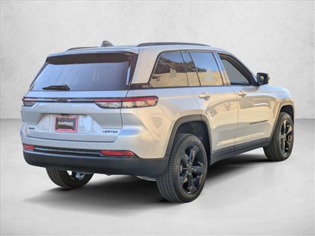 New 2025 Jeep Grand Cherokee Limited SUV