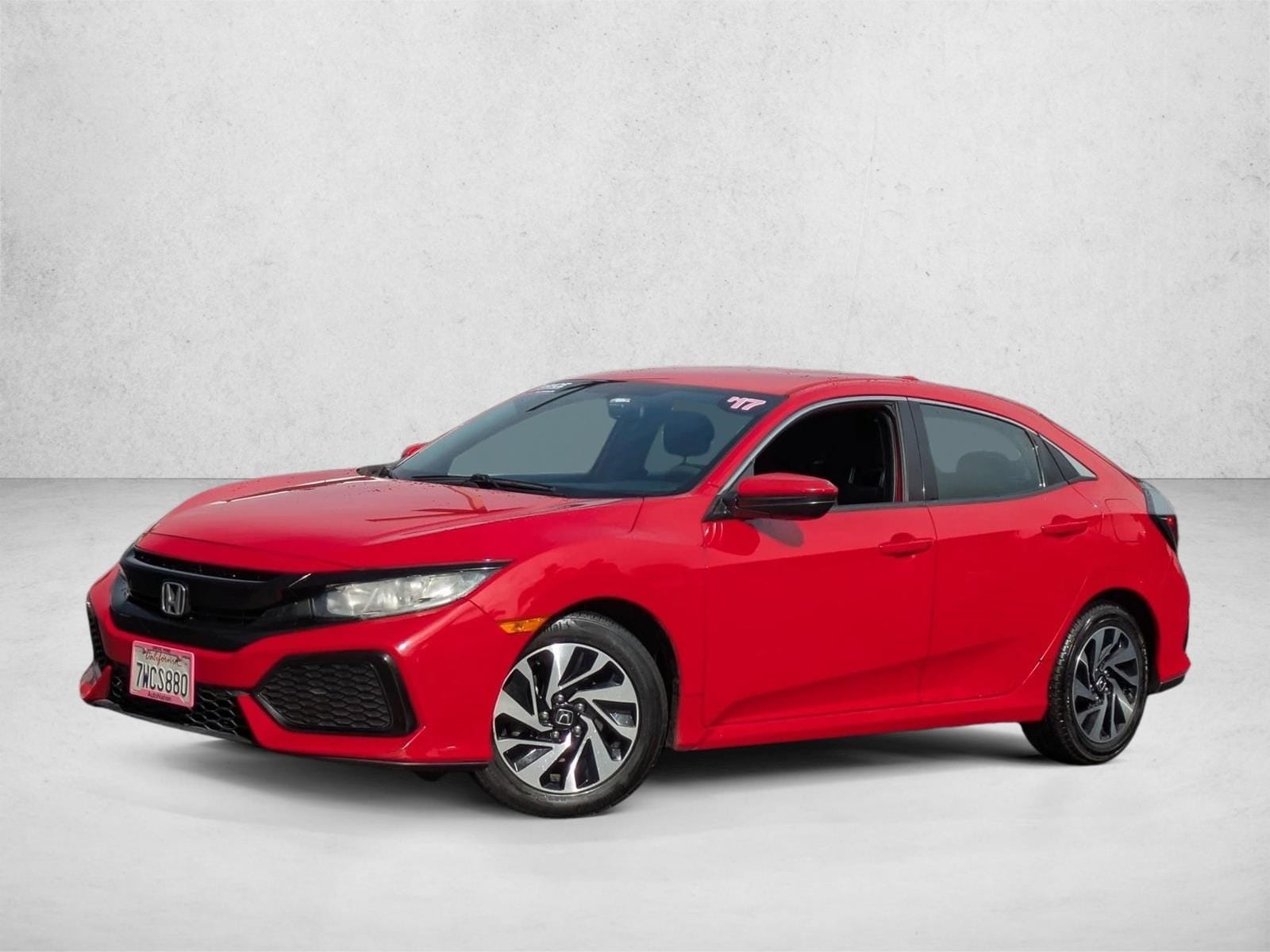 2017 Honda Civic Hatchback LX's photo