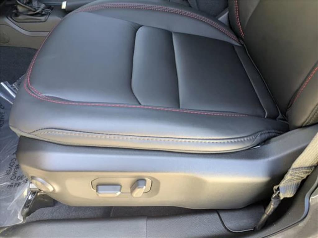 New 2025 Jeep Wrangler Rubicon X SUV