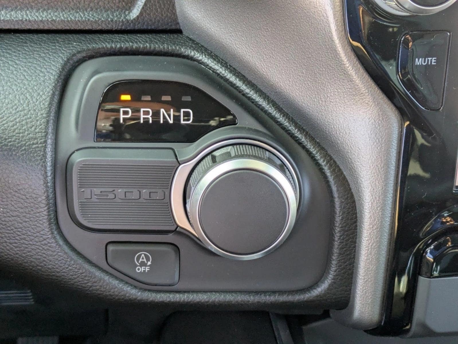 2025 RAM 1500 Big Horn/Lone Star - Photo 12