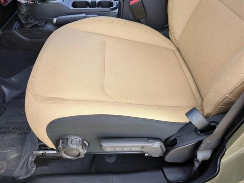 New 2026 Jeep Gladiator Convoy Truck Crew Cab