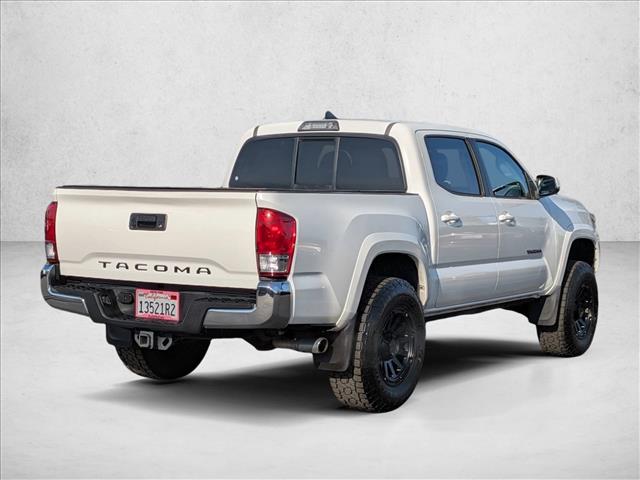 2016 Toyota Tacoma SR5 V6 photo 4