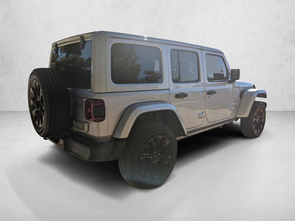 New 2024 Jeep Wrangler 4xe Sahara SUV