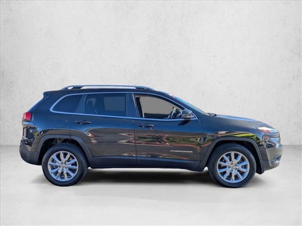 Used 2016 Jeep Cherokee Limited 4x4 SUV