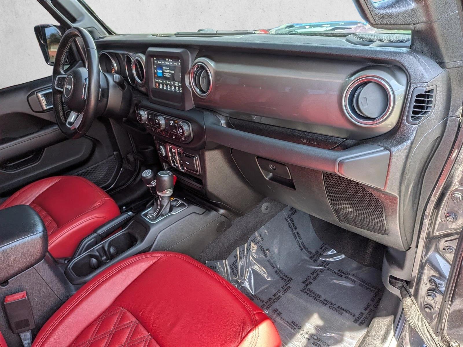 2020 Jeep Gladiator Overland - Photo 19