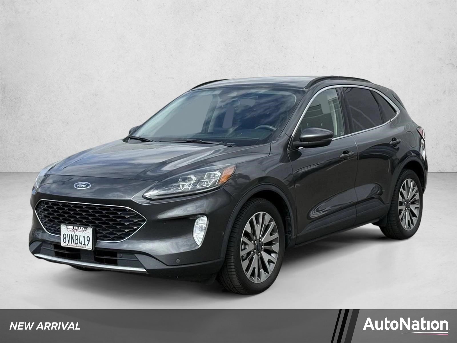 2020 Ford Escape Titanium FWD Hybird's photo