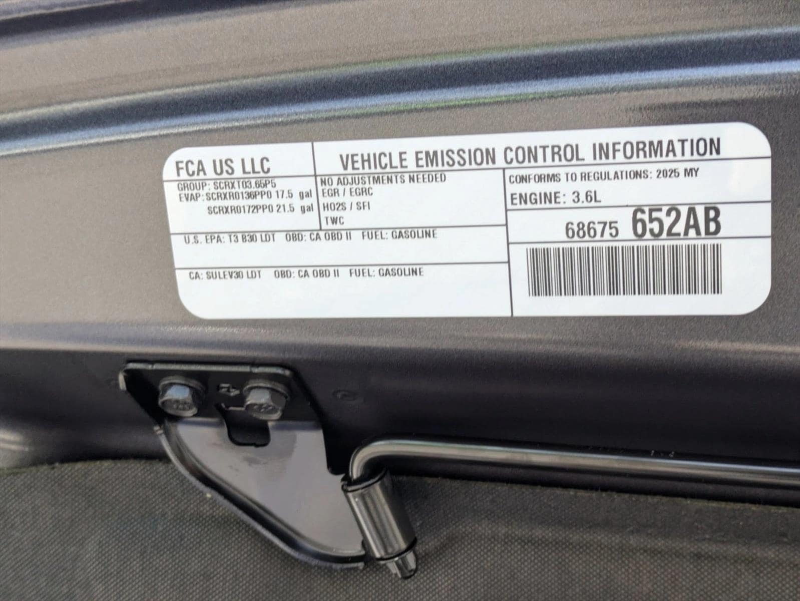 2025 Jeep Wrangler 4-Door Sahara - Photo 17