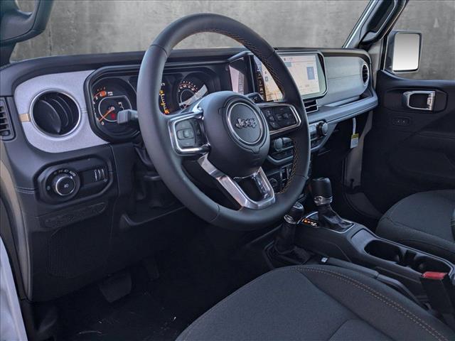 2025 Jeep Wrangler Sahara photo 3