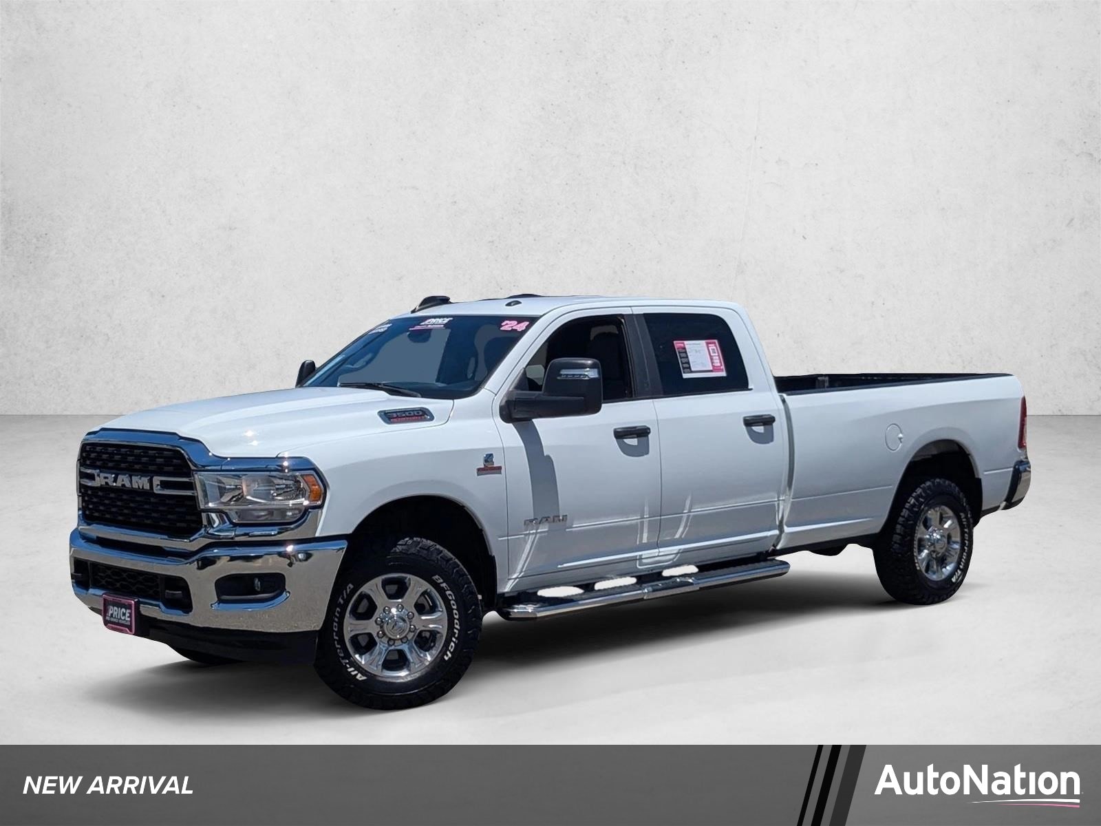 2024 RAM 3500 Big Horn 4X4 Crew Cab LWB's photo