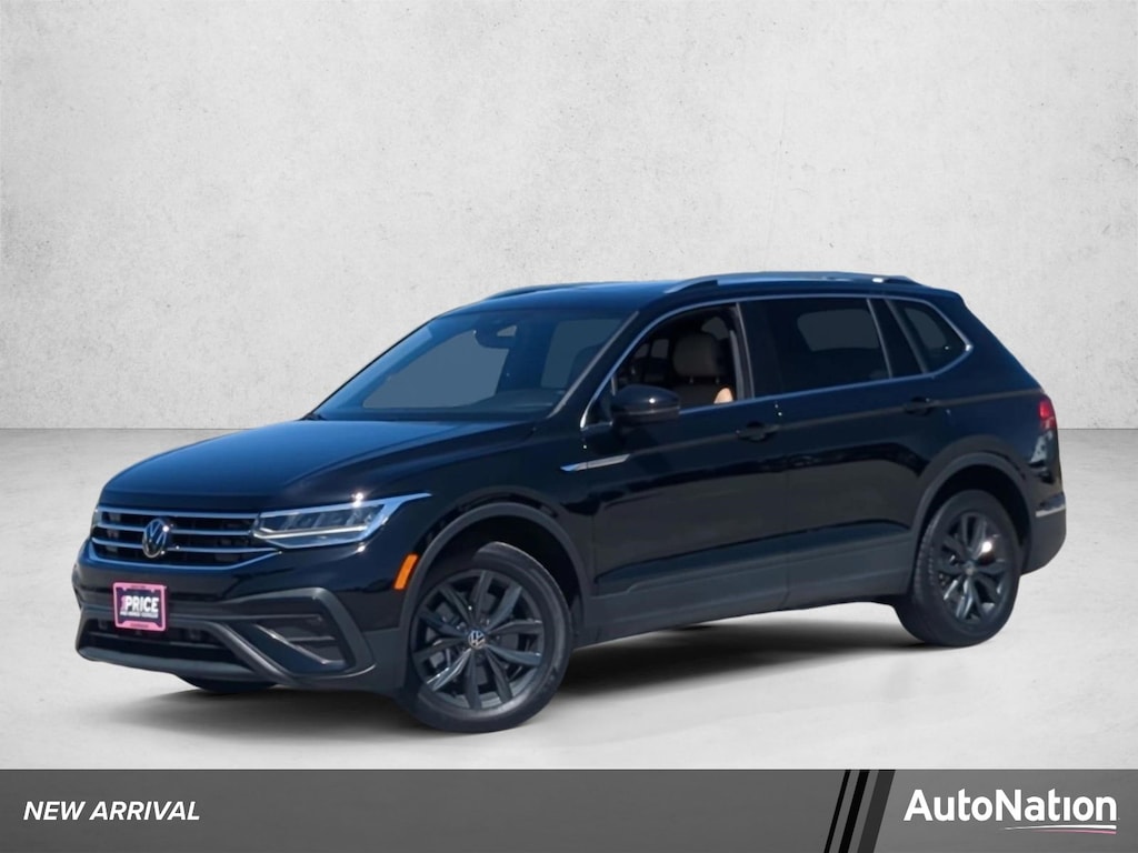 Used 2024 Volkswagen Tiguan SE Sport Utility
