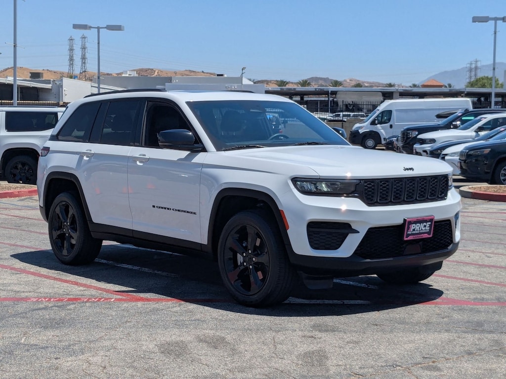 Certified 2023 Jeep Grand Cherokee Altitude Sport Utility