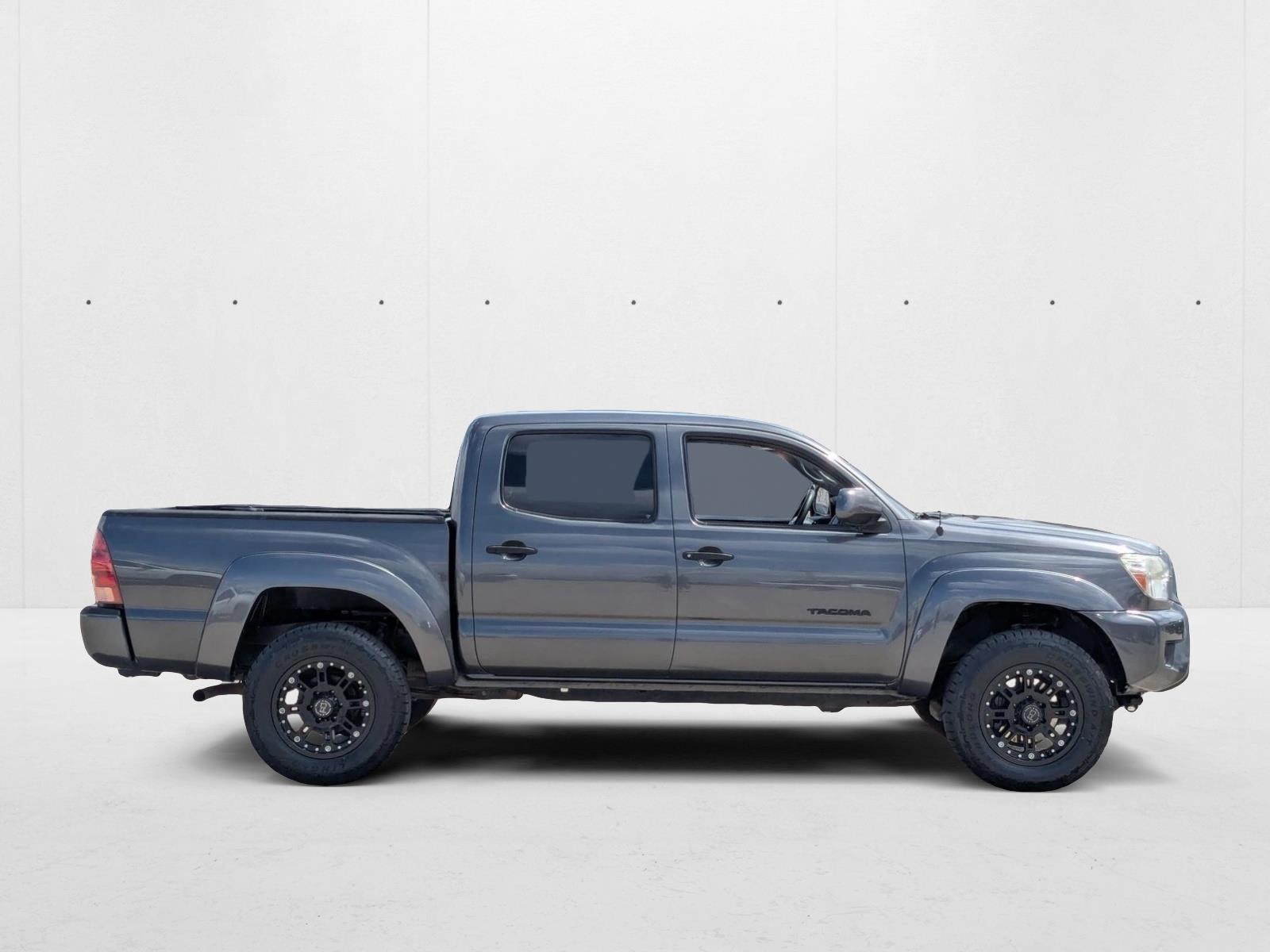 2013 Toyota Tacoma PreRunner photo 4