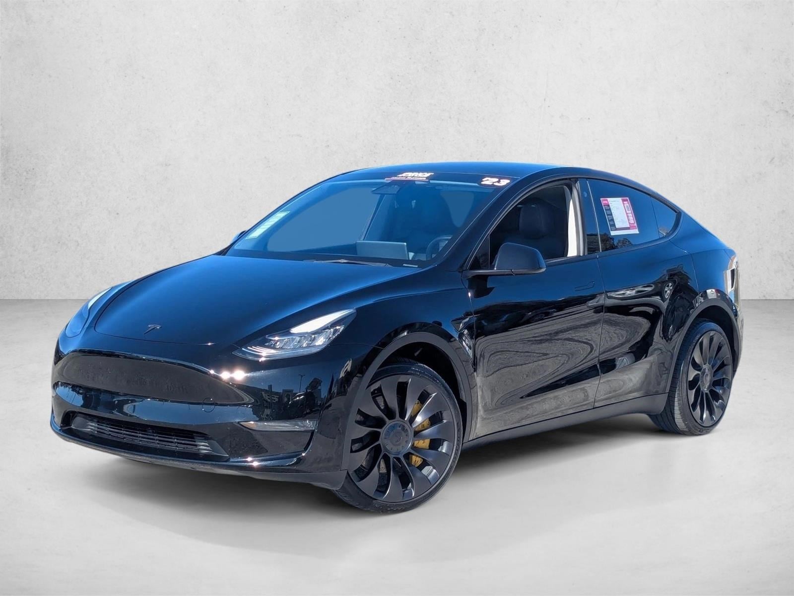 2023 Tesla Model Y Long Range's photo