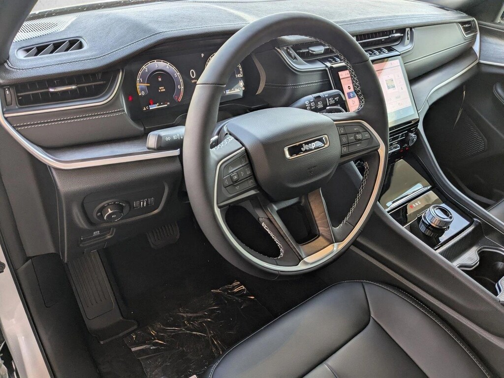 New 2025 Jeep Grand Cherokee Limited SUV