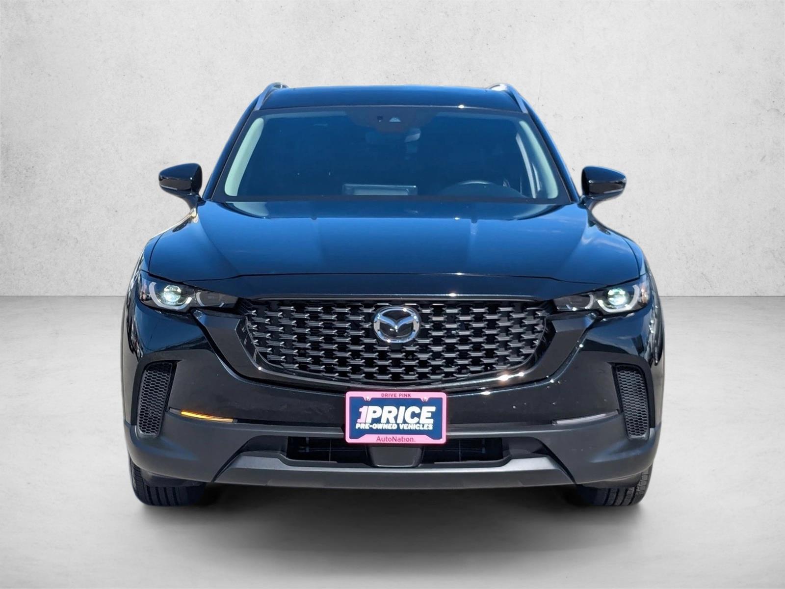 2023 Mazda CX-50 2.5 Preferred Plus photo 2