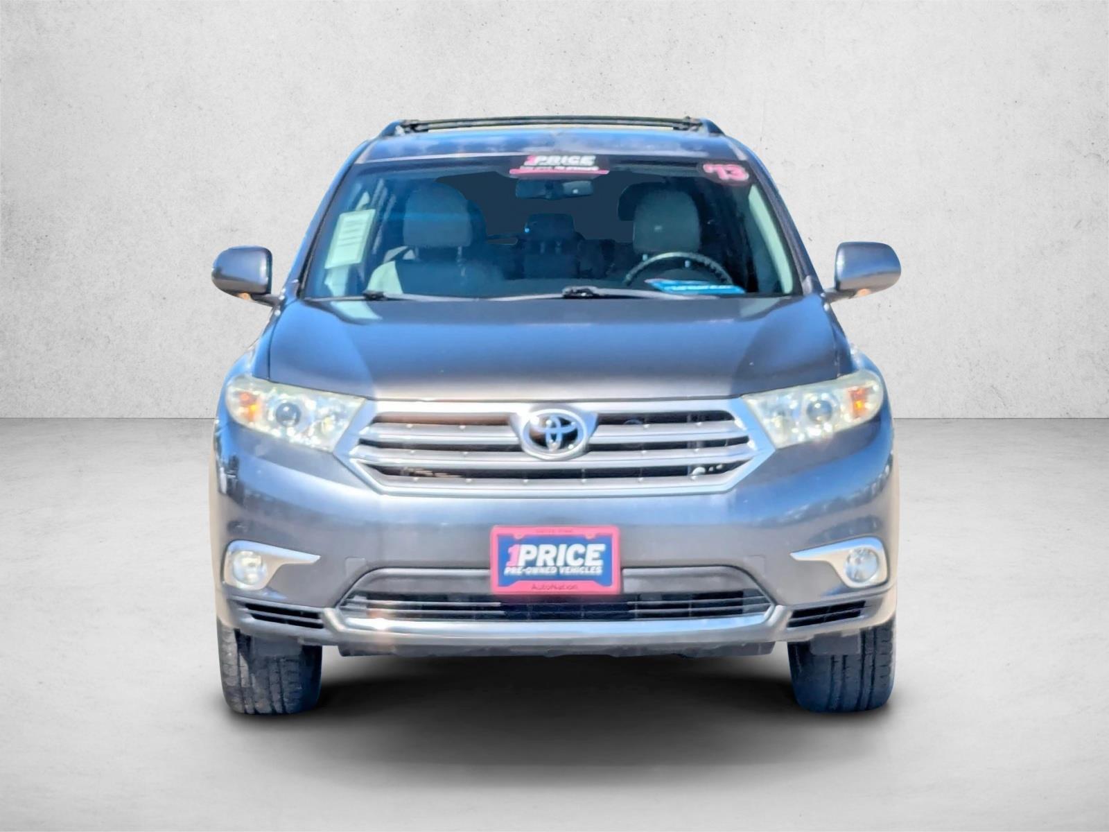 2013 Toyota Highlander Limited photo 2