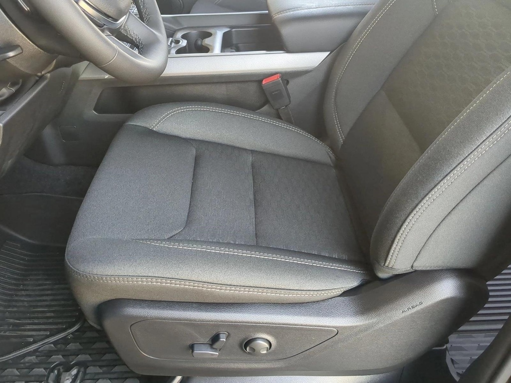 New 2027 Ram 1500 Big Horn Truck Crew Cab