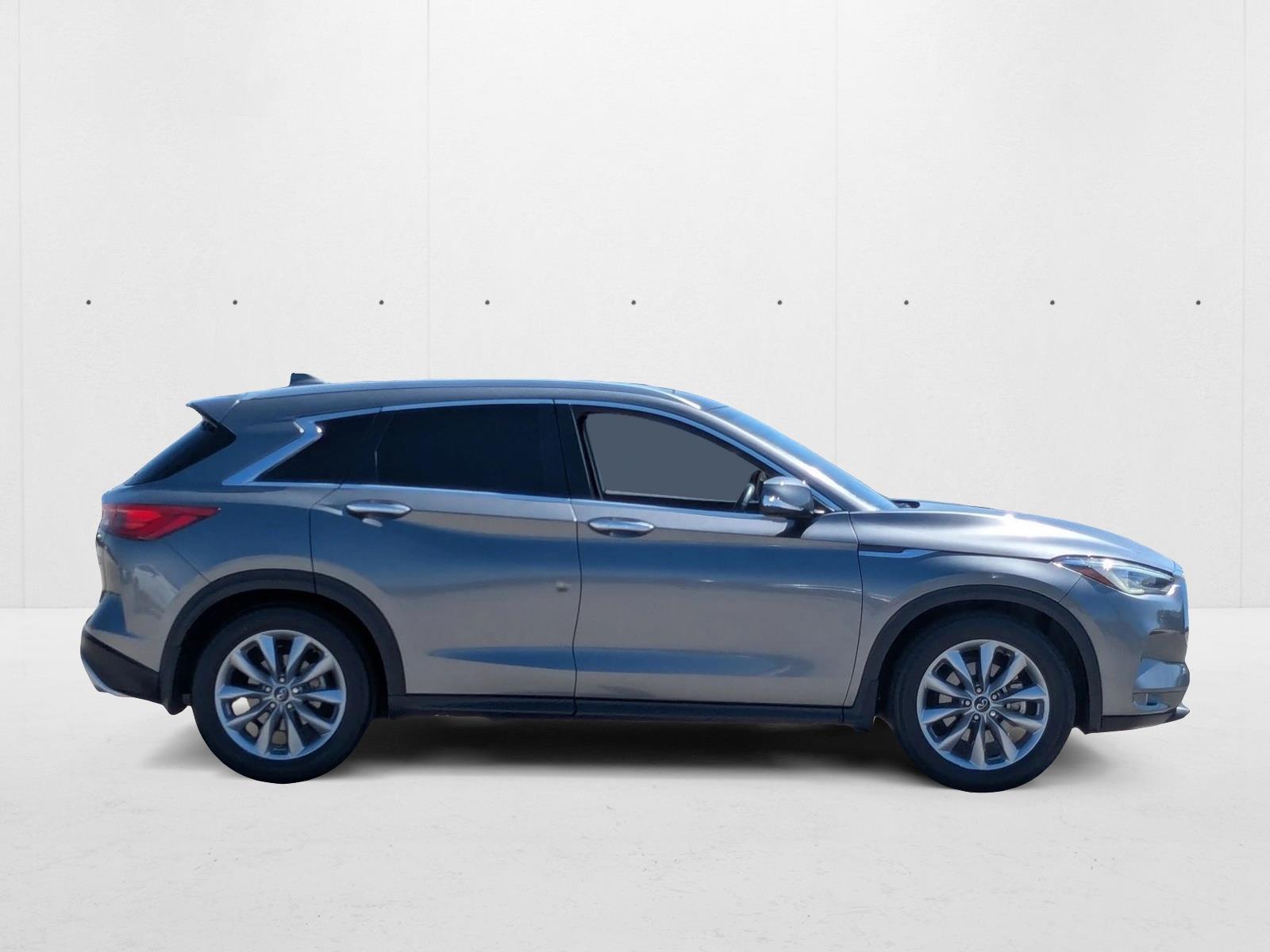 2020 Infiniti QX50 Luxe photo 4