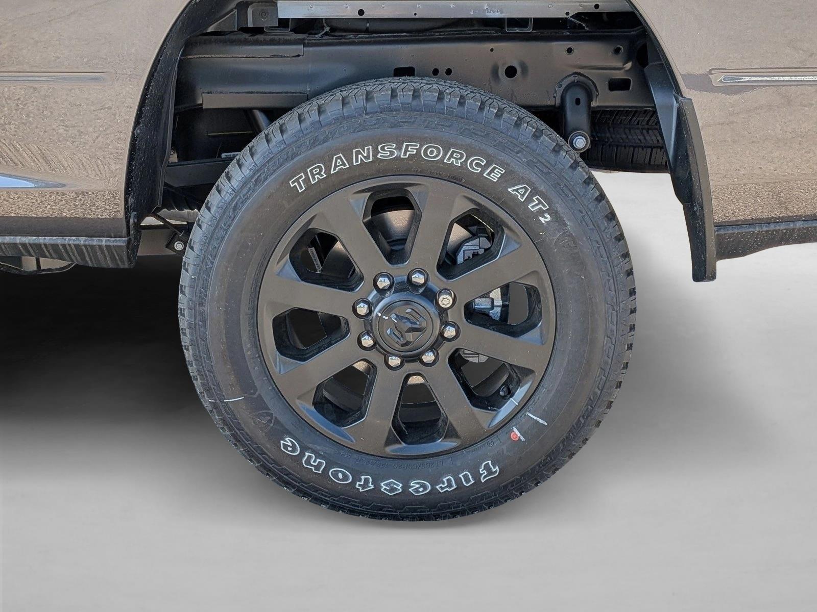 2026 RAM 2500 Tradesman/Black Express - Photo 11