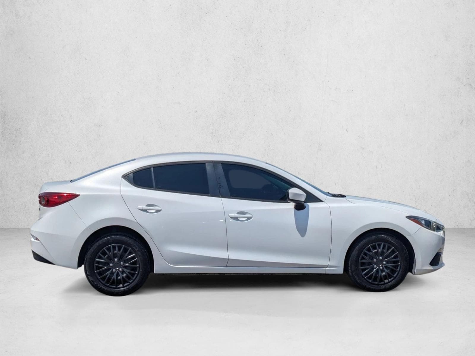 2015 Mazda Mazda3 i Sport photo 4