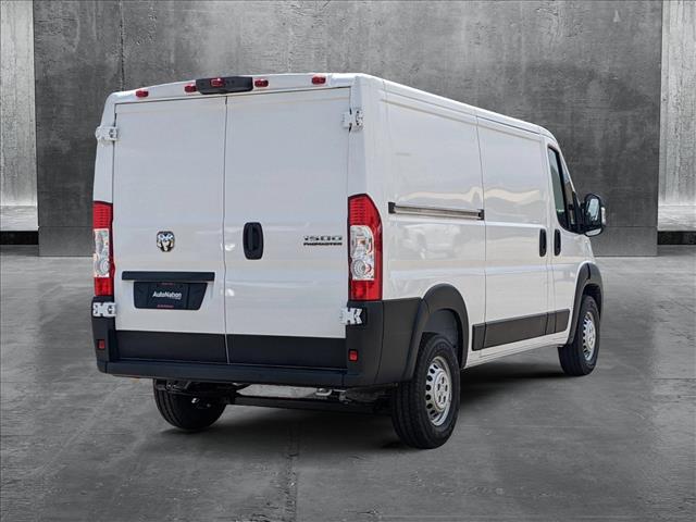 2025 Ram ProMaster 1500 Tradesman photo 2