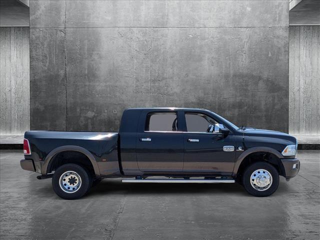 2018 Ram 3500 Laramie Longhorn photo 4
