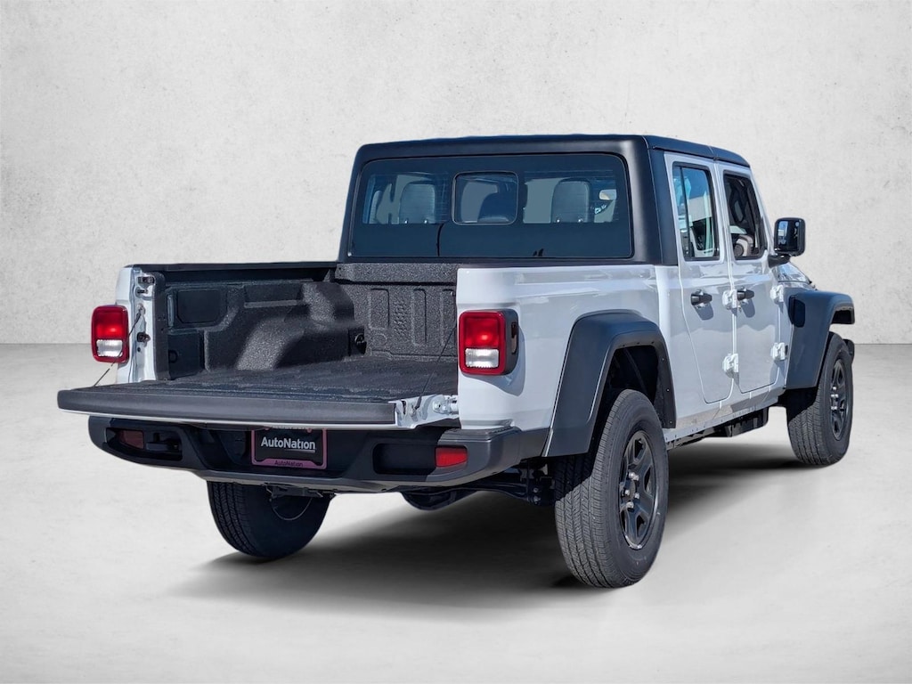 New 2026 Jeep Gladiator Sport Truck Crew Cab