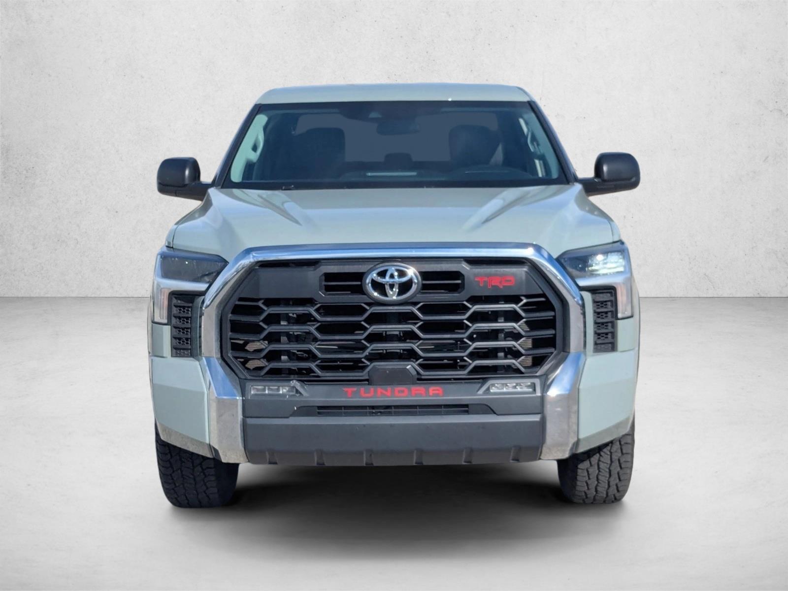 2023 Toyota Tundra SR5 CrewMax photo 2