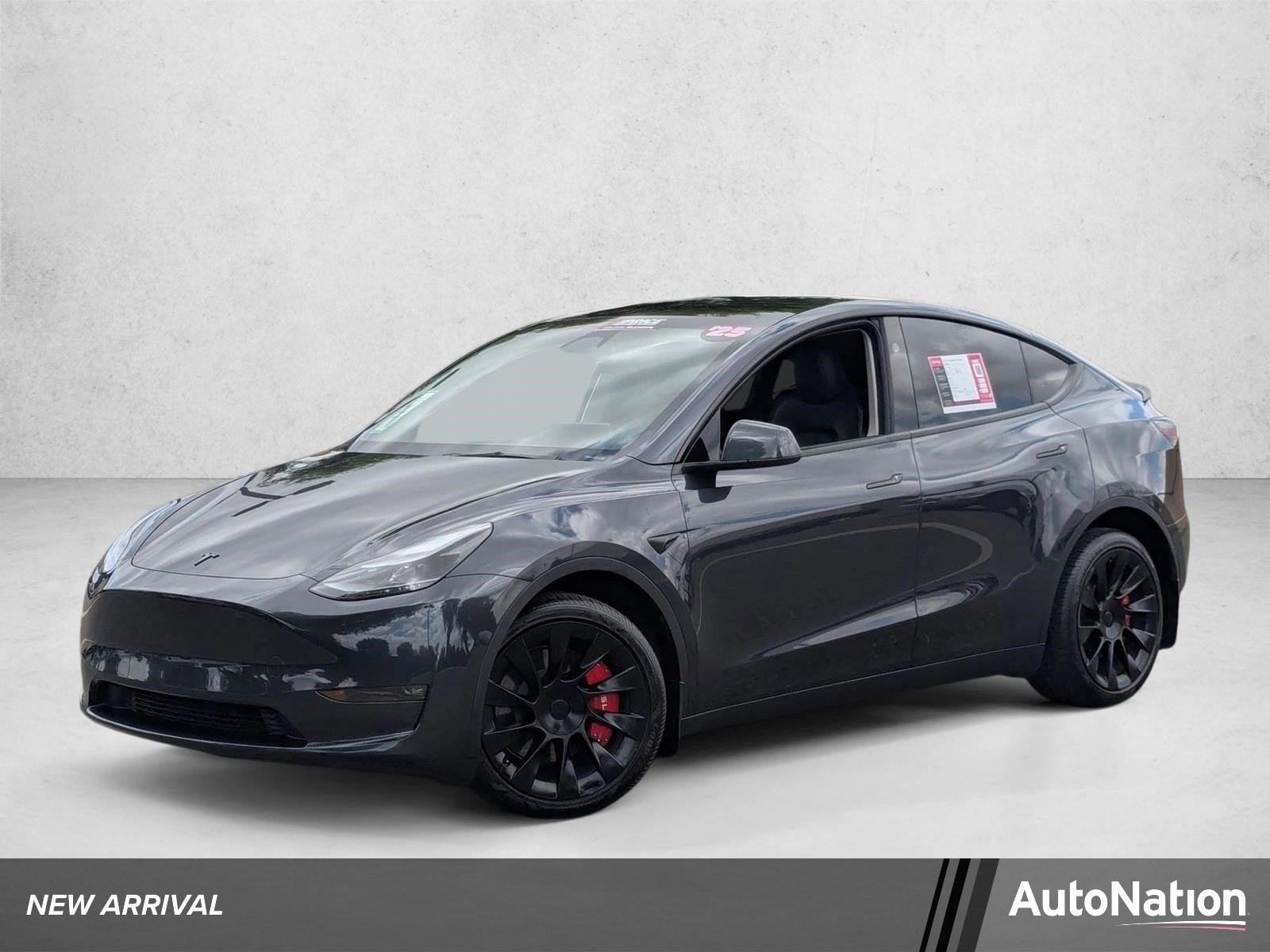 2025 Tesla Model Y Long Range Dual Motor All-Wheel Drive's photo